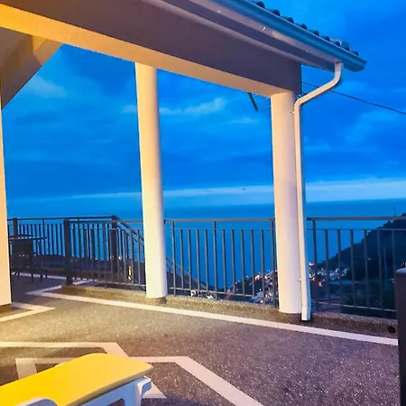 Hébergement de vacances Panoramic Sea And Mountain View 2 Bedroom House Campanário
